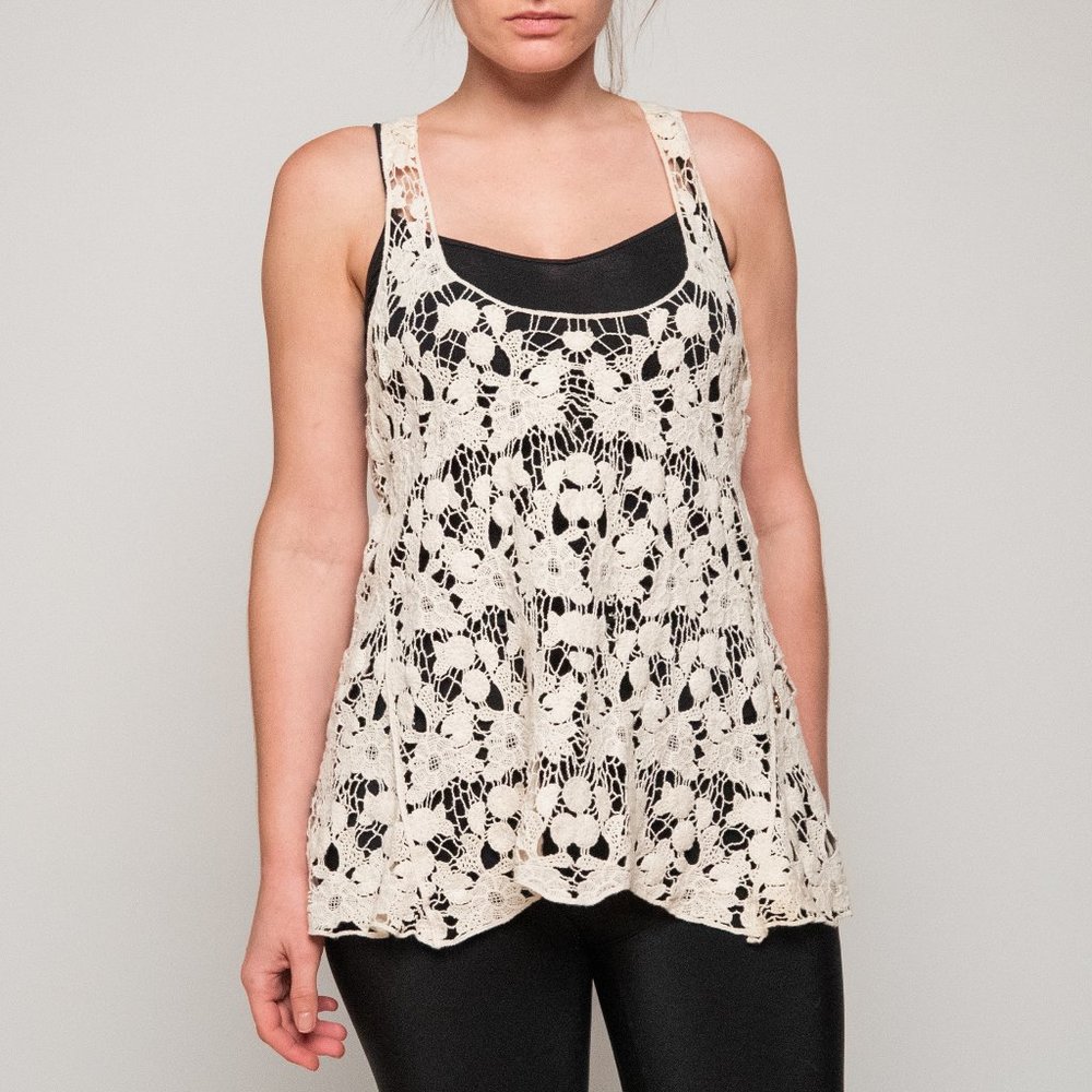 Sleeveless Natural Crochet Top